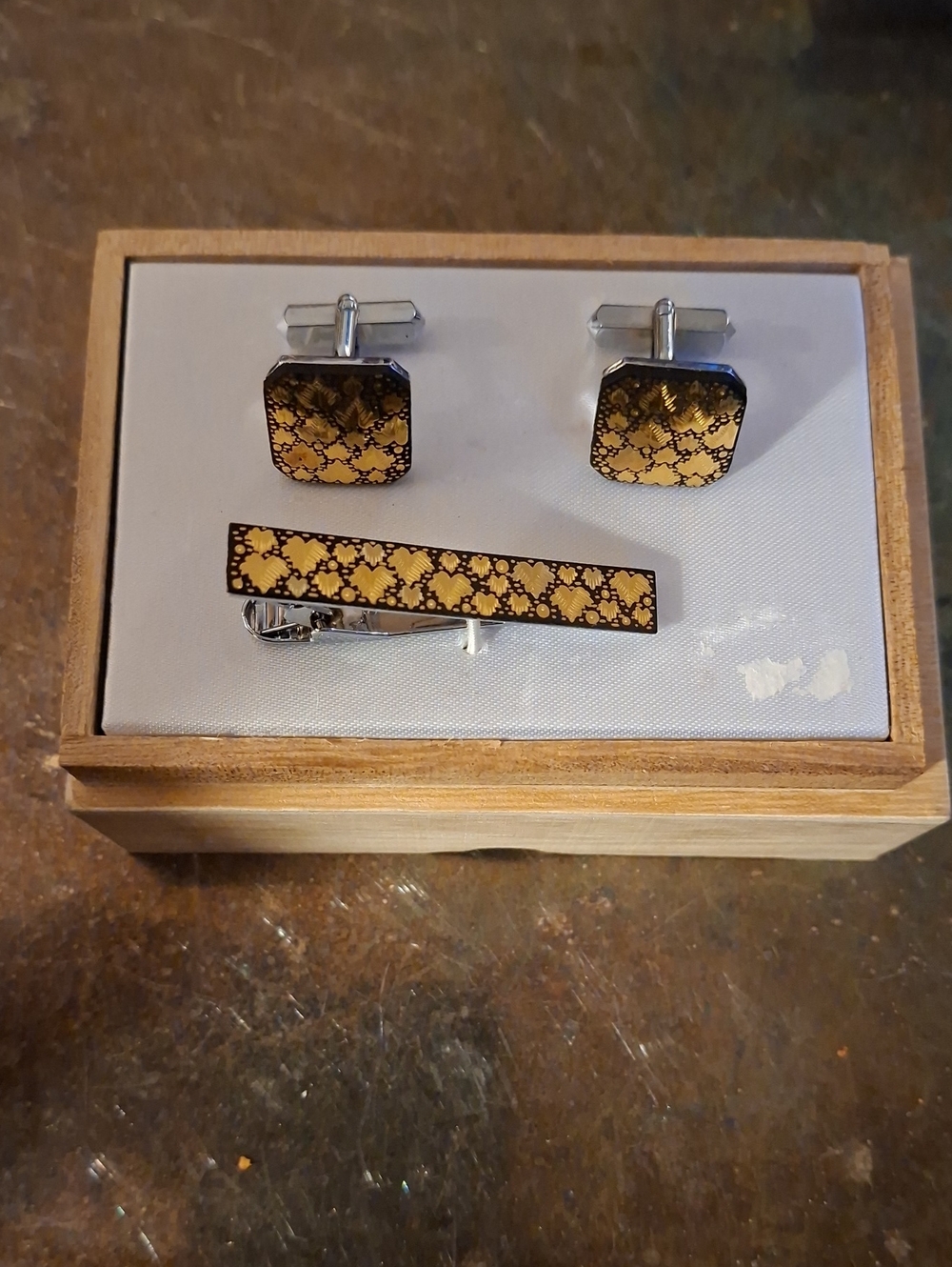 1950 - 70s Japanese Damascene Cuff Links / Tie Bar Original Box.